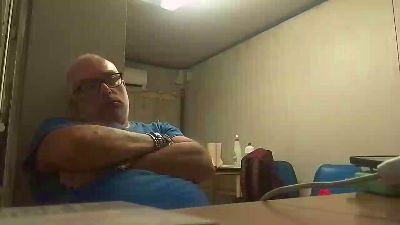 Cazzo_duro79 from Italy
