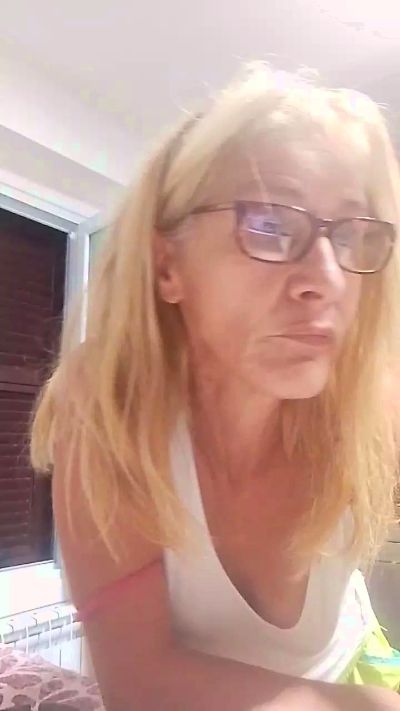 Couplemilf2 from Italy