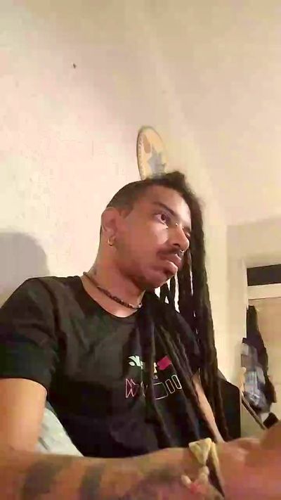 DarkUnicorn6669 from Brazil