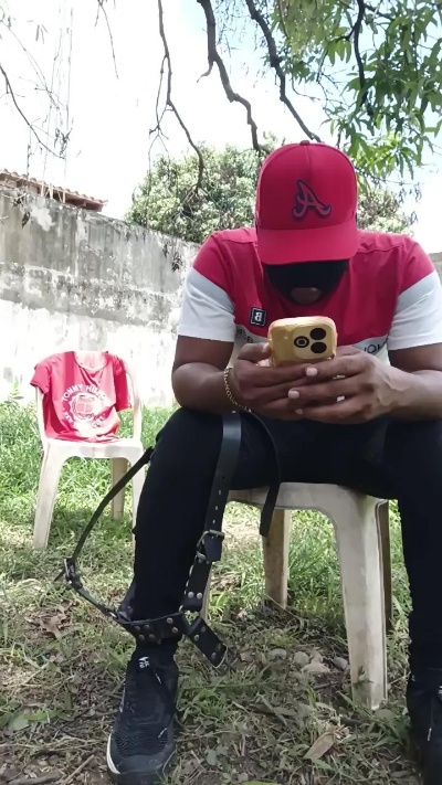 Dirtypig_boys22 from France