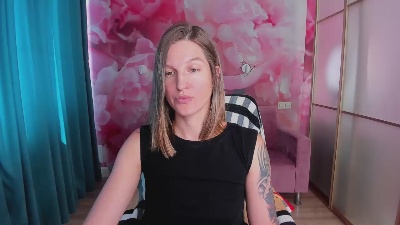 EmilyWalkeri from United States