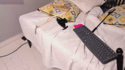 Emily_Beltons from Colombia