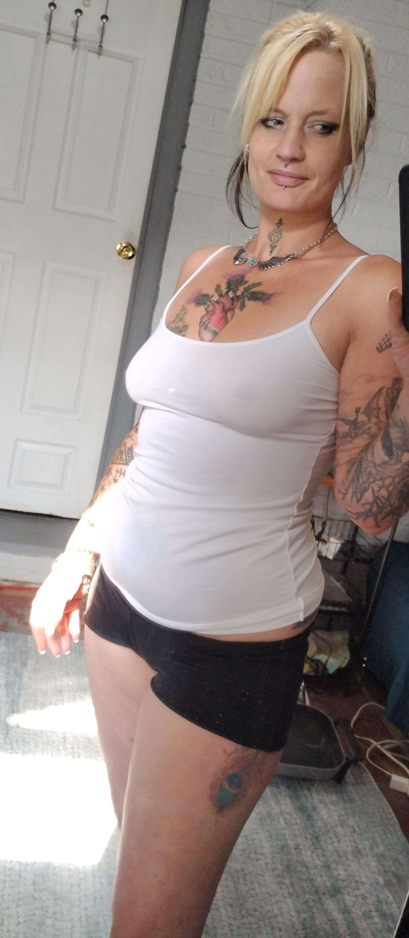 GiaJames from United States