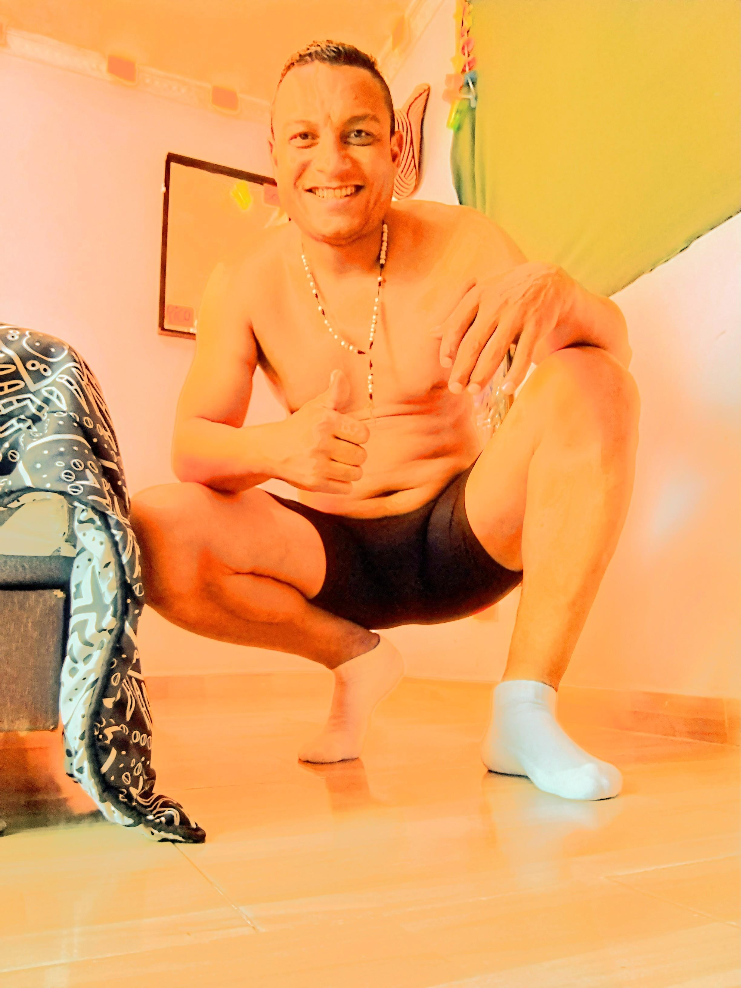 Juanchovergon22 from Colombia