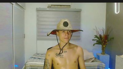 Julian_stonee1 from Colombia
