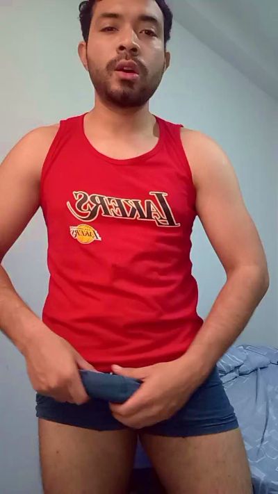 Luisfer98 from Peru