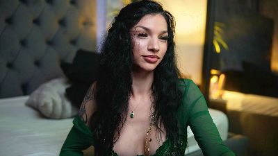 MiamiQuinn from Romania