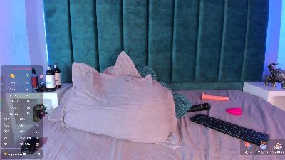 janna_fox_ from France