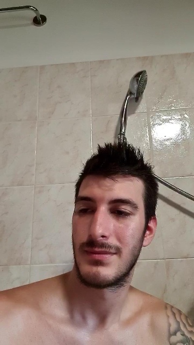 matt22cam2 from Italy