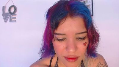 orianaasaenz from United States