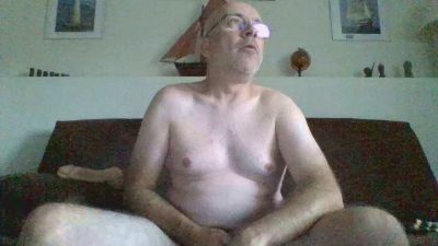 sadboy54 from France