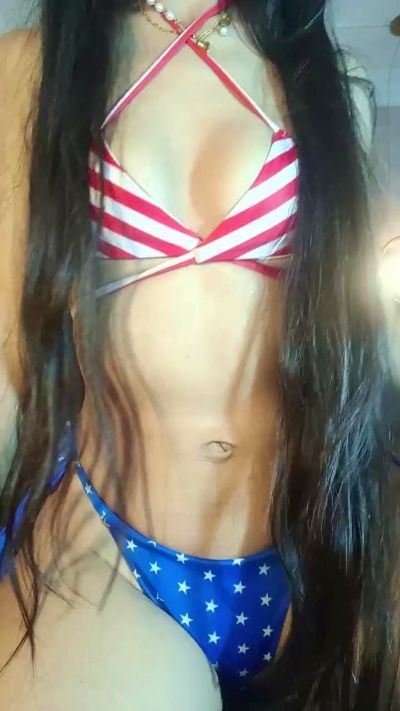 sylvialeos_ from United States